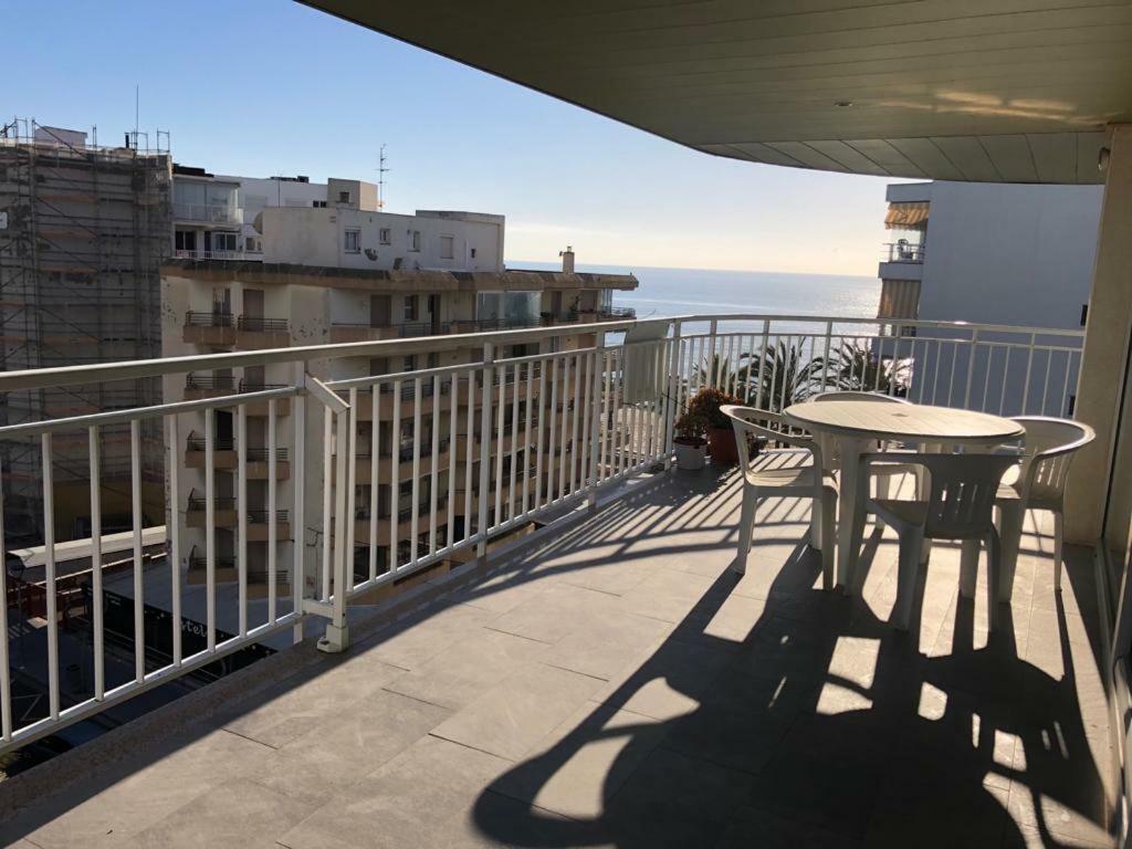 Apartamento Bruselas Salou Buitenkant foto